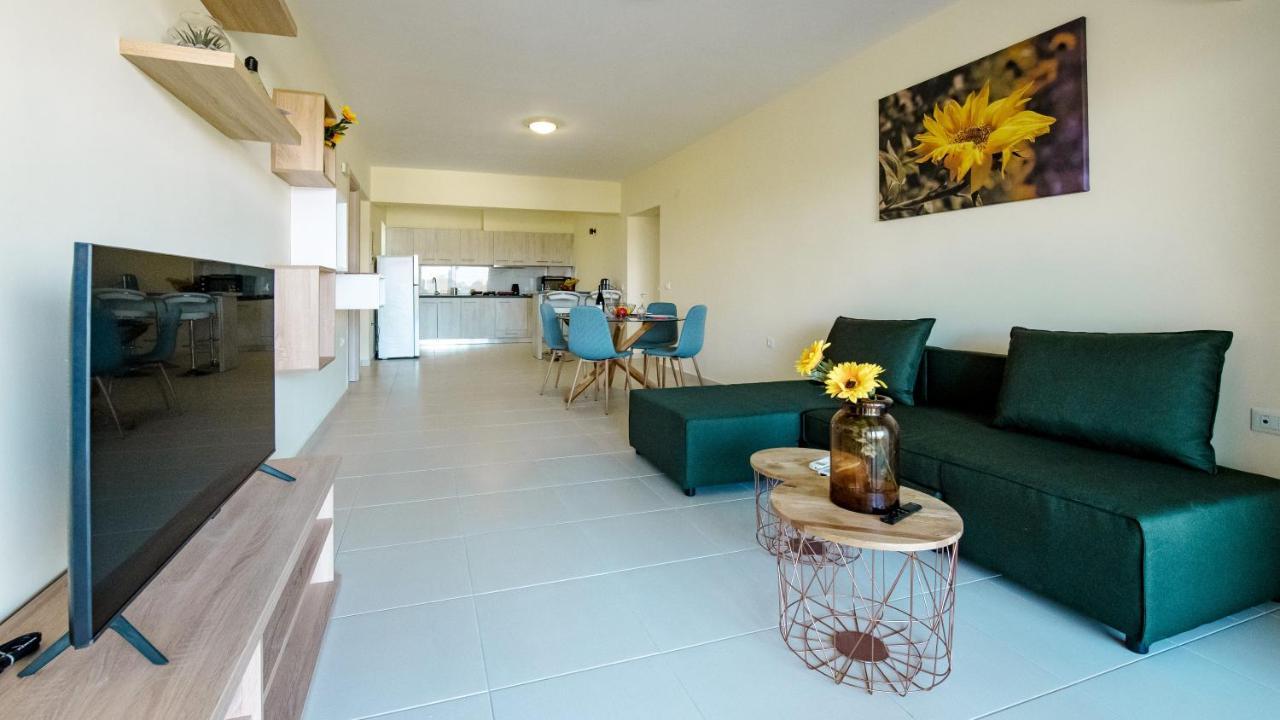 Eden Sunflower - Luxurious Apartment With Sea View Rhodes City Bagian luar foto