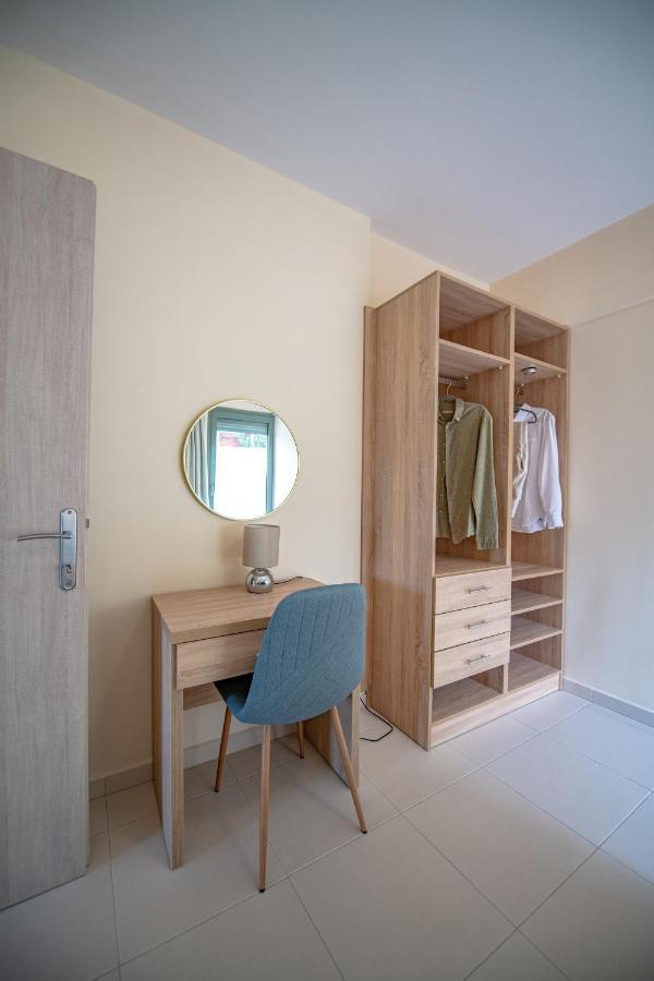 Eden Sunflower - Luxurious Apartment With Sea View Rhodes City Bagian luar foto